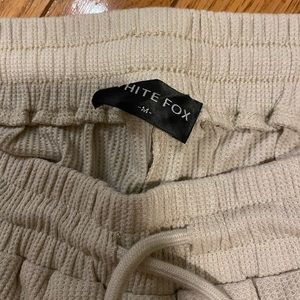 WHITE FOX sweatshorts- size M, beige